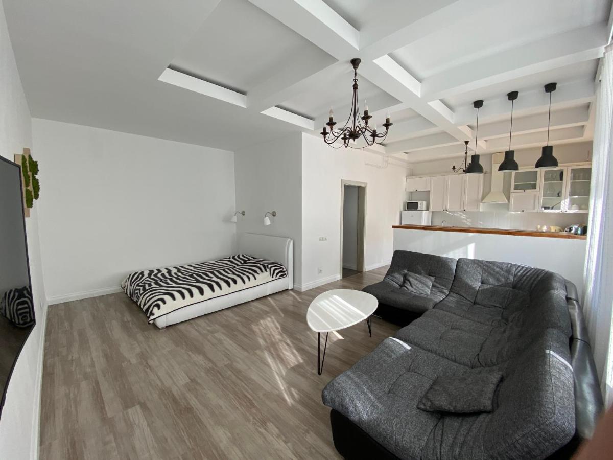 Bright Apartment Gomel Eksteriør bilde